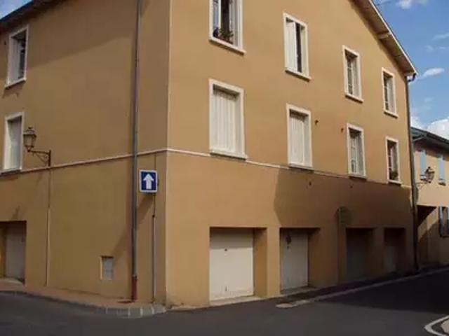 Belleville en Beaujolais 69220 Location parking