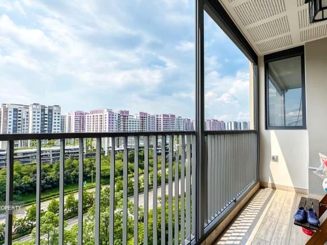 Bellewaters D19, Condominium
