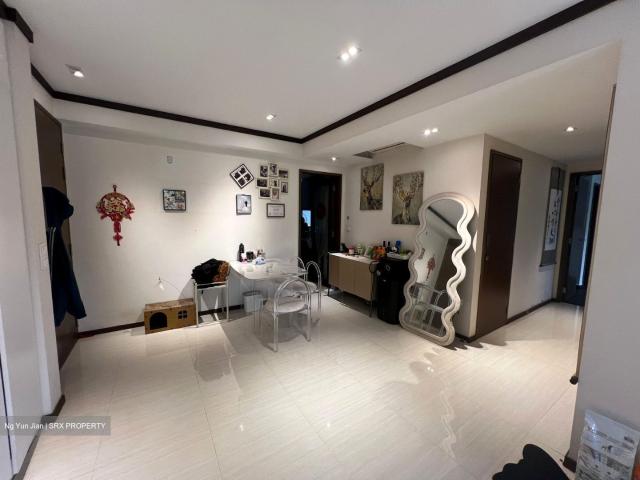 Bellewoods D25, Condominium