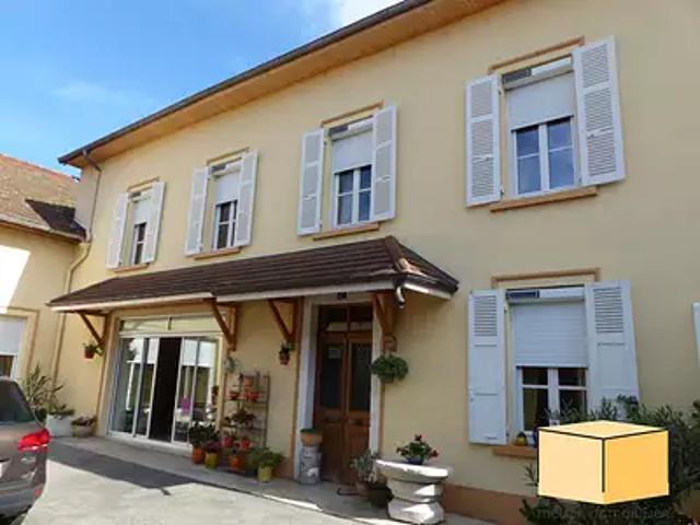 Belley 01300 Achat / Vente maison 7 pièces t7 piscine terrasse