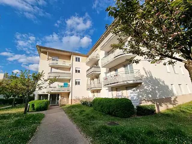Bellignat 01100 Location appartement 2 pièces t2 parking
