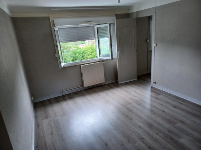 Bellignat Location Appartement 01