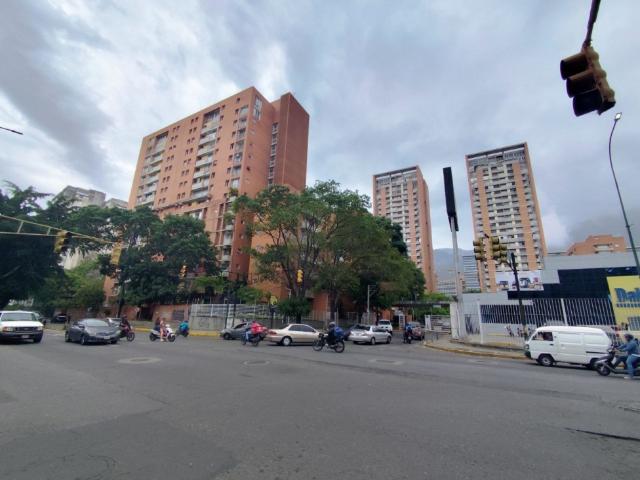 BELLO APARTAMENTO EN VENTA BOLEITA NORTE