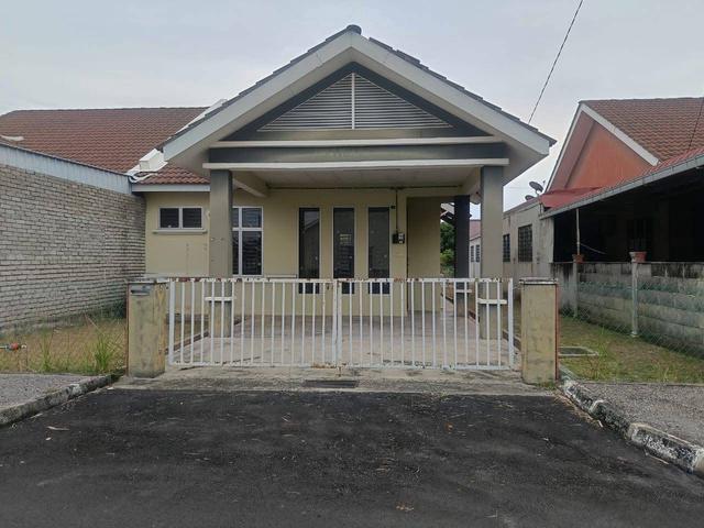 Bellow MV Semi D Tmn Penaga Permai