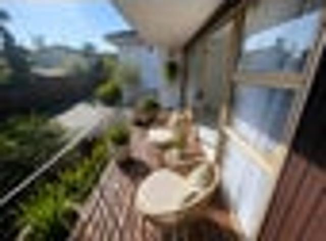 Belmont, 2 bedrooms, $650 pw