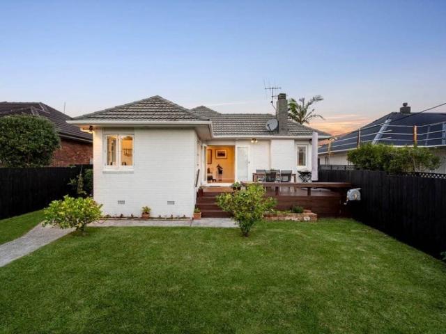 belmont, 3 bedrooms