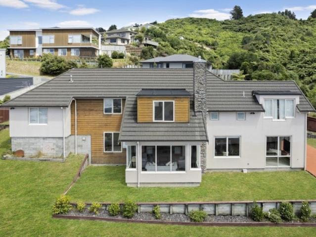 belmont, 5 bedrooms