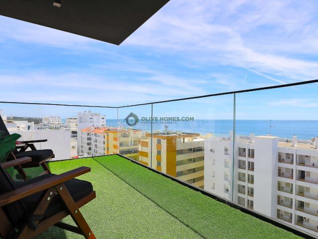 Belo apartamento com 3 quartos com vista mar em Quarteira