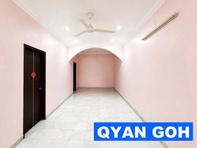 Below 1m Original 1613 Sqft 1 Storey Terrace Jelutong