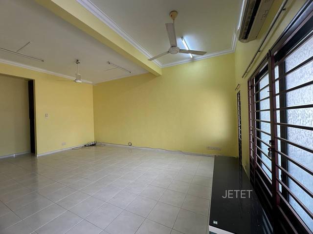 Below Value Basic Unit Kota Bayuemas Port Klang 2 Sty Terrace House