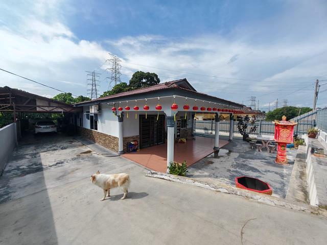 BELOW VALUE BUNGALOW Taman Kelemak Jaya Sutera Indah Kasa Height