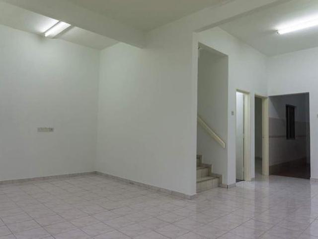 Below Value Face Open 2 Storey 20x75 Kerongsang Bandar Puteri Klang