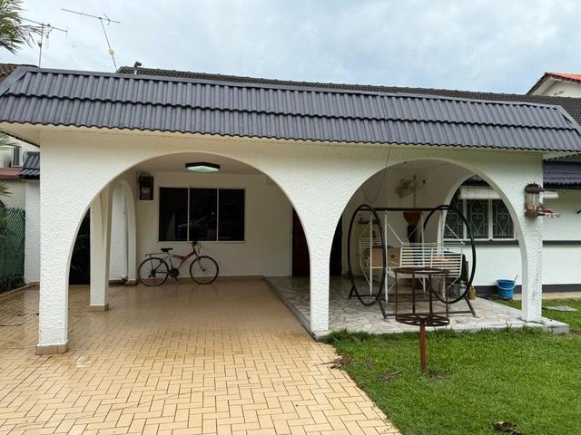 BELOW value Freehold Single storey Bungalow Tmn Muhibbah Klebang
