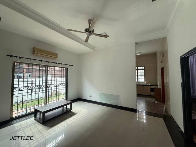Below Value Good Condition Taman Saga 2 Klang 2 Sty Semi D Corner