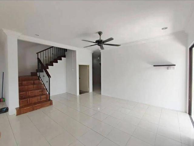 Below Value Matang Jaya Double Storey Corner For Sale