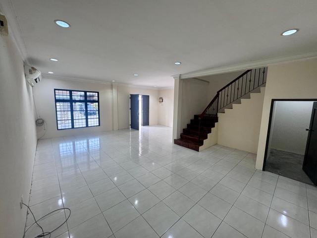 Below Value Matang Jaya Double Storey Intermediate For Sale