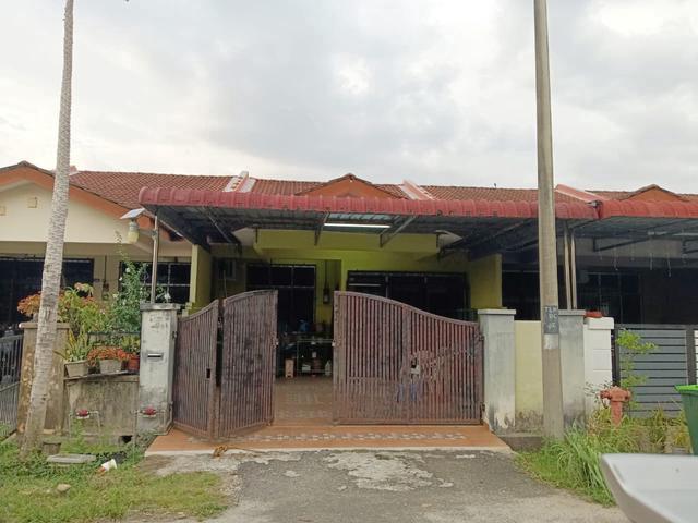 BELOW VALUE RENOVATEDTeres Setingkat Taman Lembah Merbok Kedah