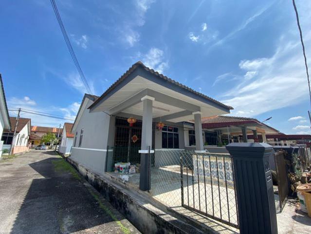 Below Value RM 60K Single Storey For Sale Taman Angkasa Nuri Durian