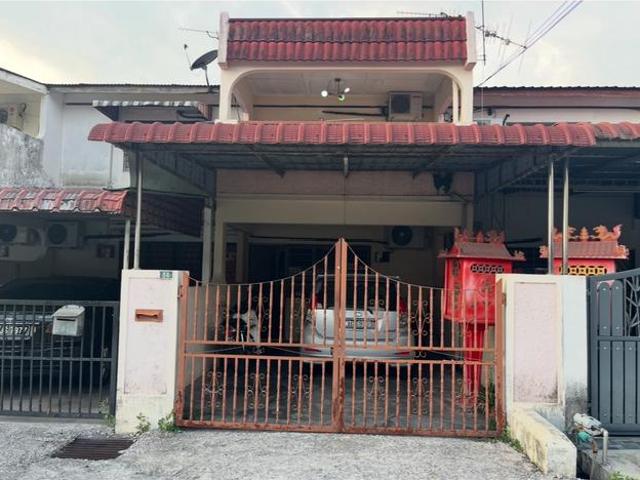 Below bank and market value 2 sty house at Gunung RPT Ipoh