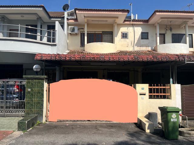 Below Bank and Mkt value 2 Sty house at Station 18 Ipoh