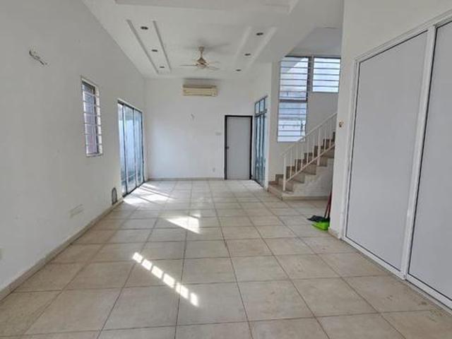 Below Bank RM140k2 Storey Cluster House Taman Nuri Durian Tunggal