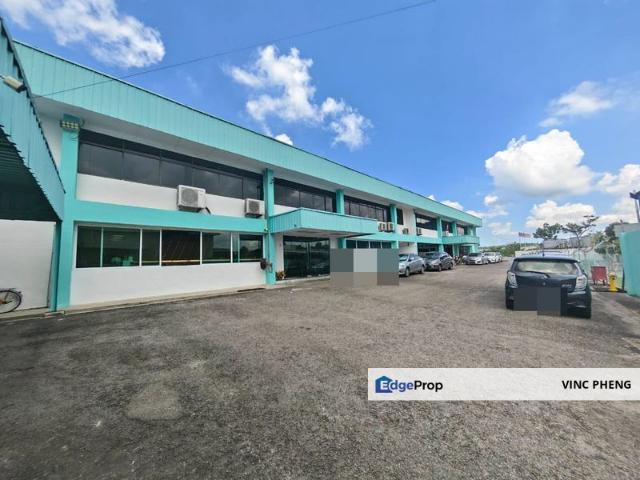 BELOW BANK VALUE Detached Factory with LARGE LAND @ Alor Gajah