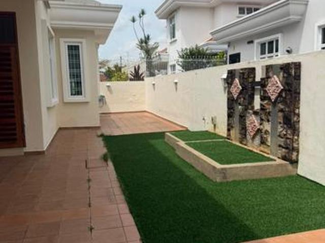 Below Bank Value Taman Sinn Semabok 25 Sty Semi D Freehold