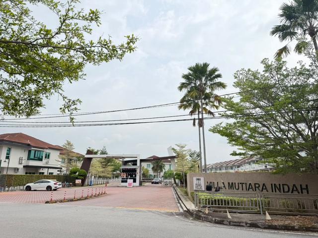 BELOW BANK VALUE 2Storey Terrace Intermediate END LOT PEARL VILLA