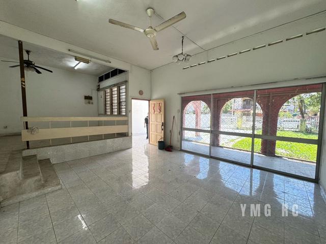 Below MarketTaman Klang Jaya 2 Storey Semi D40x90 5Bedrooms