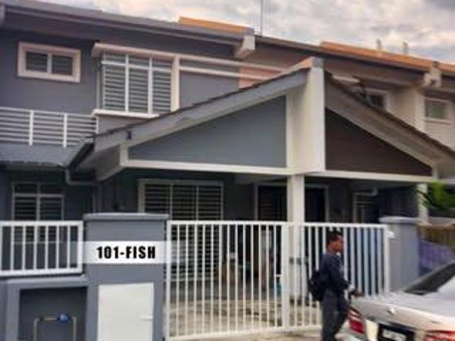 BELOW MARKETTelok Panglima Garang Klang Tmn Dato Hormat2 Sty House