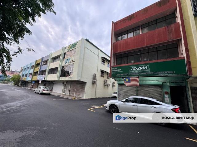 [ BELOW MARKET ] 3 Storey Taman Nirwana Ampang Jalan Nirwana 35