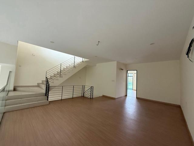 Below Market 200k Reflexion Pool Villa Bandar Nusaputra Timur Puchong