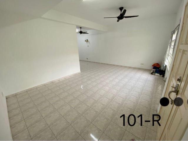 BELOW MARKET 20x70 4R3B Bandar Bukit Tinggi 2 Double Sty House Klang
