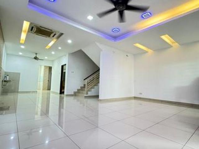 Below Market 25 storey Terrace House Sale Kerongsang Bandar Puteri