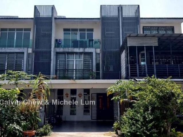 Below Market 27 3Sty Terrace Avenue 3 Bangi Avenue Kajang 3200sf