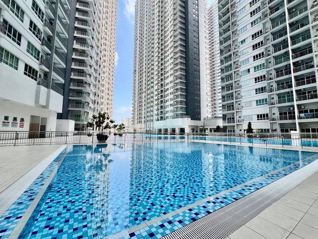 Below Market 27 Razak City RC Residences Sungai Besi 800sf
