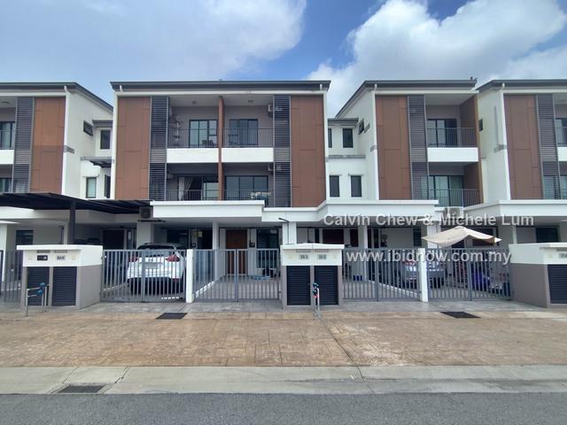 Below Market 27 Tonwhouse Elegan Residensi Putra Perdana Puchong