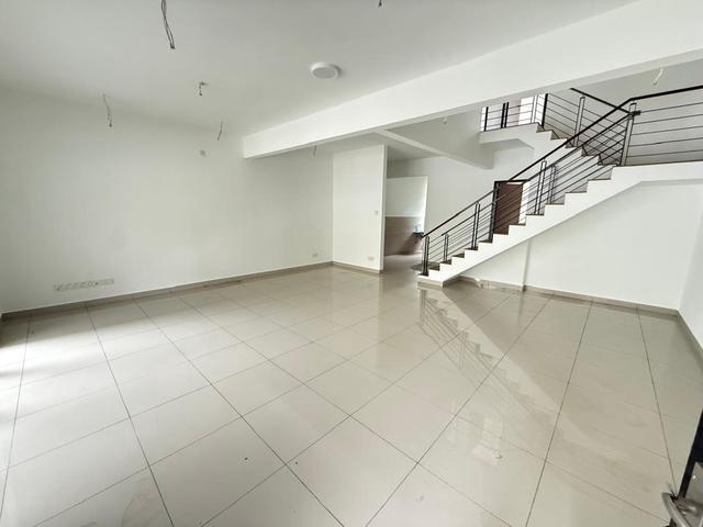 Below Market 2 Storey Cressida Elmina Gardens East Shah Alam House