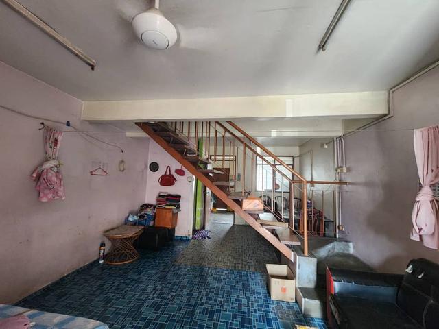 Below Market 2 Storey Low Cost Landed Permas Jaya Original Unit