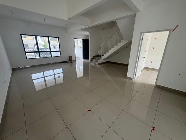 Below Market 2 Storey M PANORA Bandar Tasik Puteri Rawang