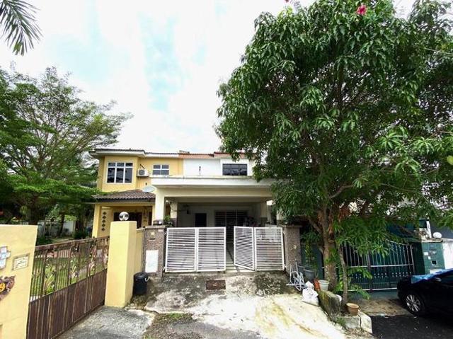 Below Market 2 Storey Terrace Taman Saujana Puchong
