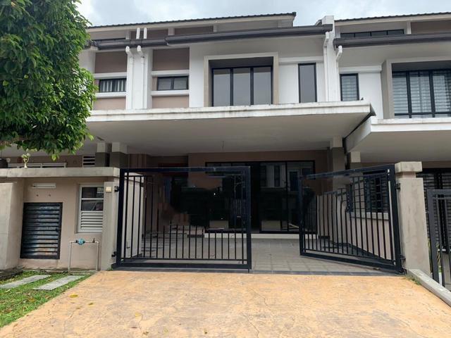 Below Market 2 Storey Terrace Saffron Hills Denai Alam Shah House