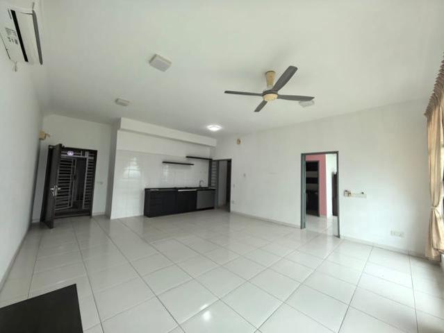 Below Market 2Bed 2Bath Partial Furnish The Sky Executives Suites