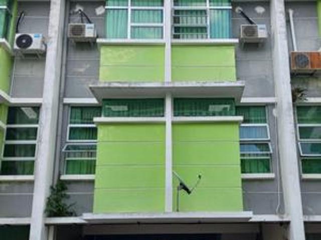 Below Market 40 3Sty Townhouse Taman Tropicana Villa Keningau 1800sf