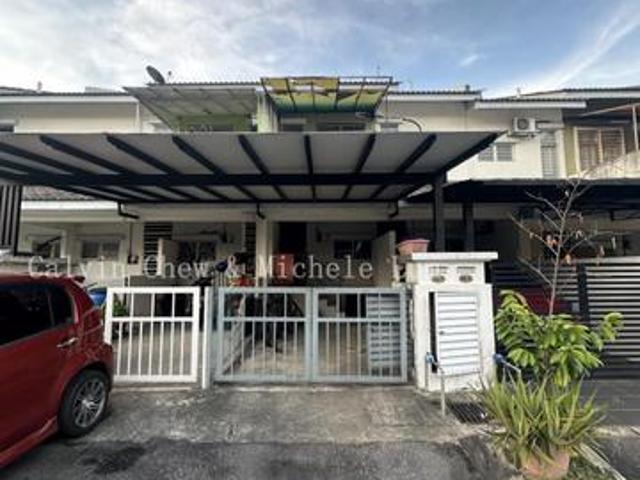 Below Market 41 Upper unit Town Villa Taman Tasik Puchong