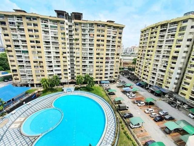 Below Market 45 Petaling Indah Condominium Sungai Besi 893sf