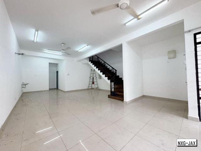 BELOW MARKET Cogan Bandar Bukit Raja Klang Double Storey House