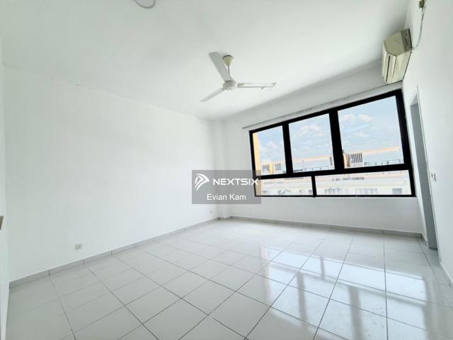 Below Market! Cheapest Unit! 20X75 Bandar Parklands 4R4B