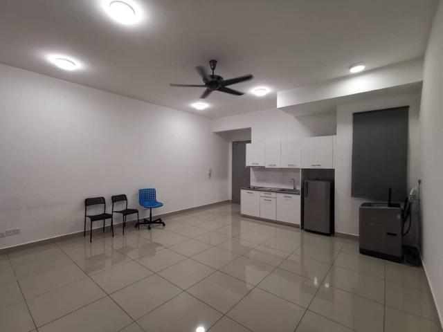 Below Market Cybersquare Studio hyve shaftsbury For Sale in Cyberjaya