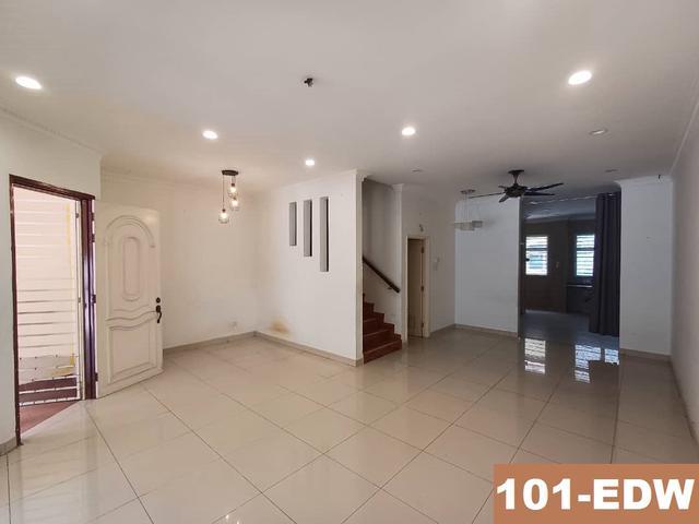 BELOW MARKET Anjung Sari Setia Alam 3Storey Superlink House 22x75